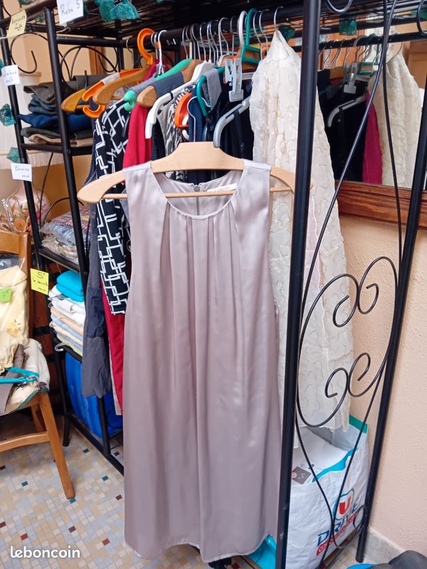 Robes (image 2)
