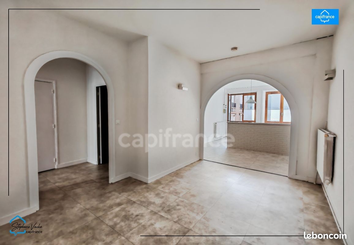 Appartement 3 pièces 66 m² · à Saint-Étienne · 66 m² · 67 000 €