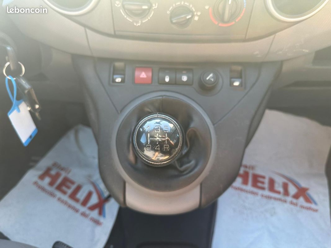 Peugeot Partner 120 L1 1.6 VTI 98 BVM5 PACK CLIM (image 14)
