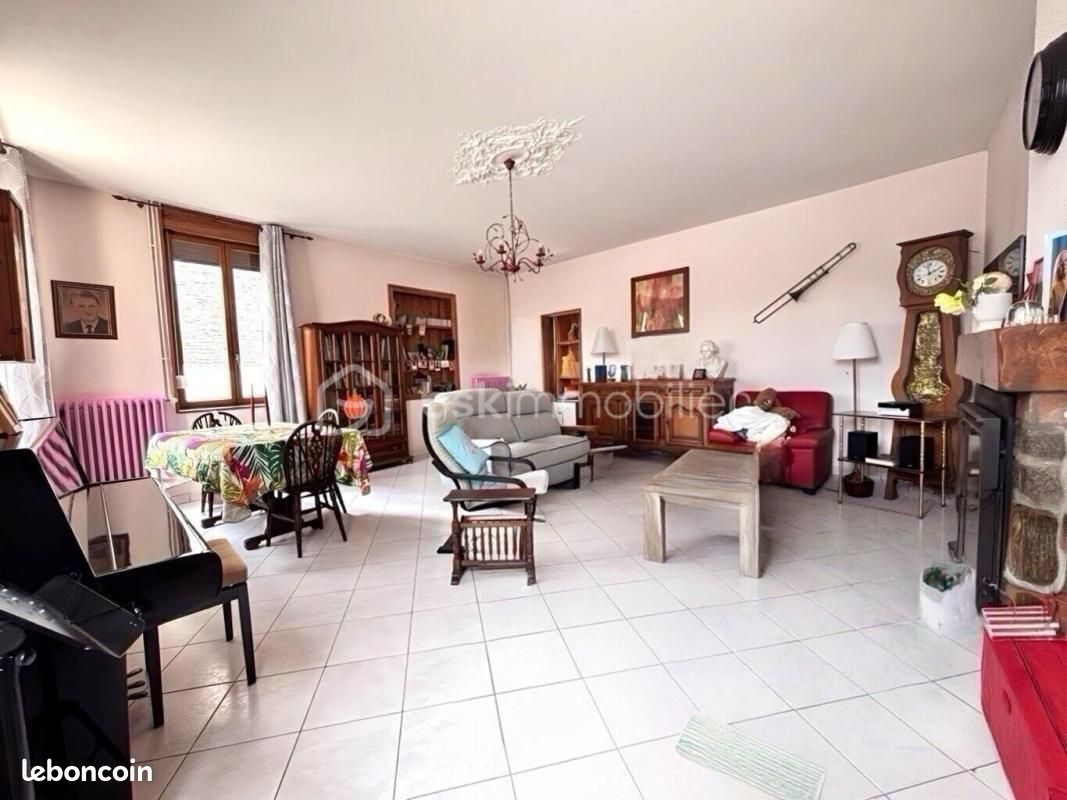 Maison 5 pièces 140 m² · à Roeulx · 140 m² · 131 500 €