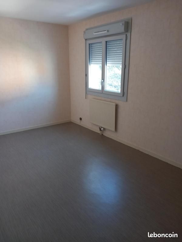 Appartement a louer montceau-les-mines - 4 pièce(s) - 86 m2 - Surfyn