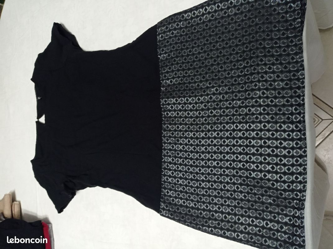 Robe (image 3)