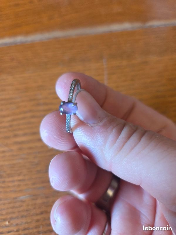 Bague 💍 avec une pierre minérale améthyste (image 2)
