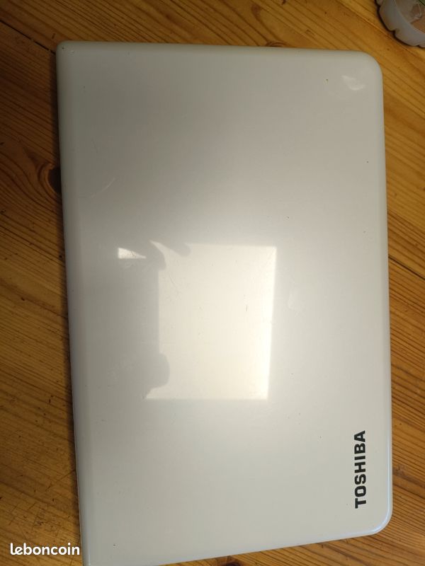 Pc portable Toshiba Satellite C55 A 1G2 windows 11 i5 3230m 8go Ram 250go Ssd (image 3)