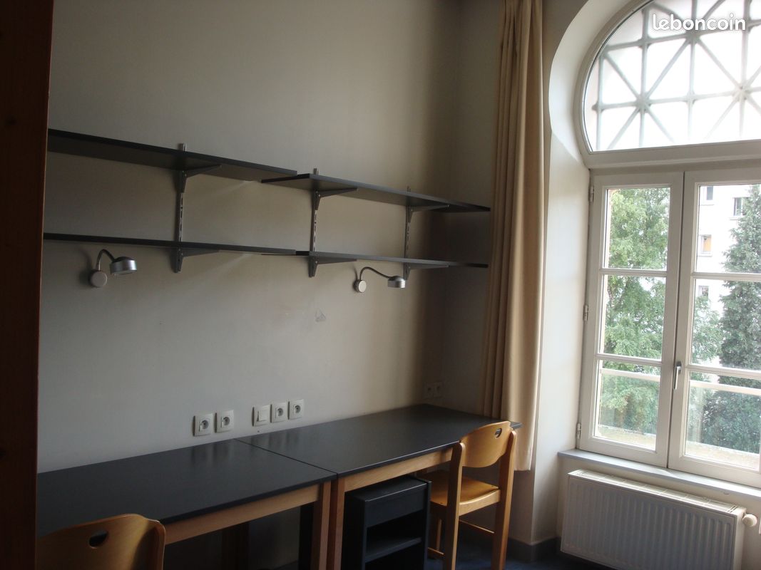 Appartement 1 pièce 18 m² · à Grenoble · 18 m² · 510 €/mois