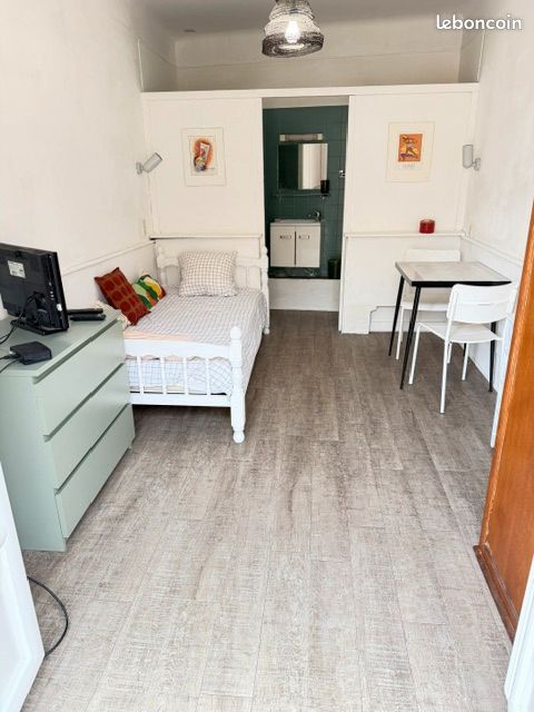 Appartement 1 pièce 15 m² · à Grasse · 15 m² · 490 €/mois