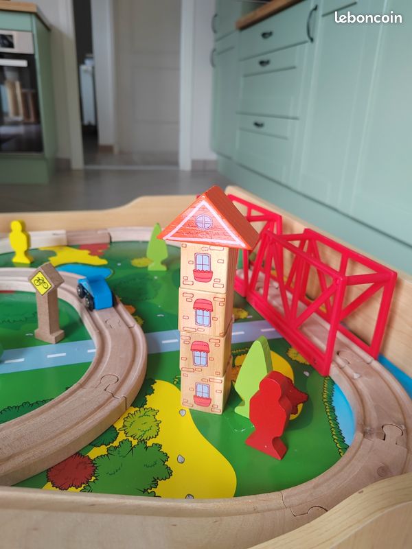 Circuit en bois (image 3)