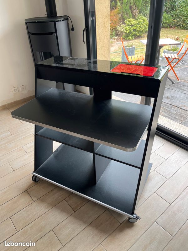 Bureau noir (image 1)