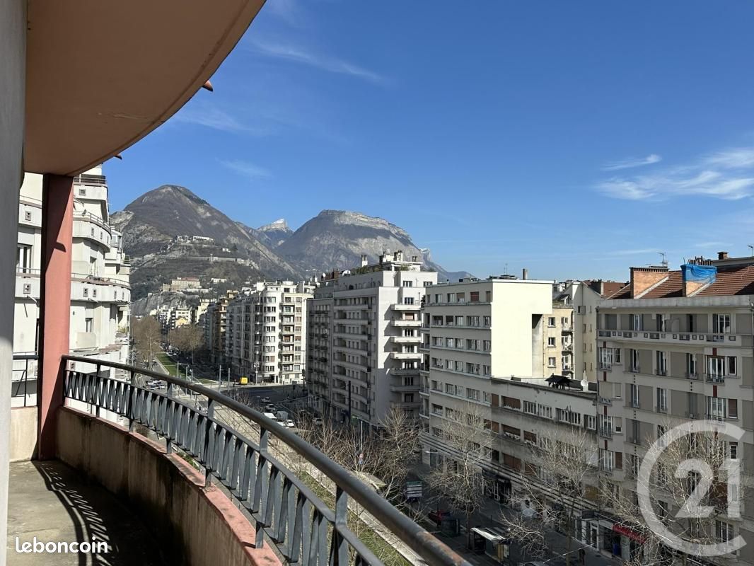 Appartement 5 pièces 144 m²