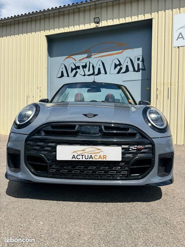 Mini COOPER CABRIO S 204CH JCW DKG7 (image 7)