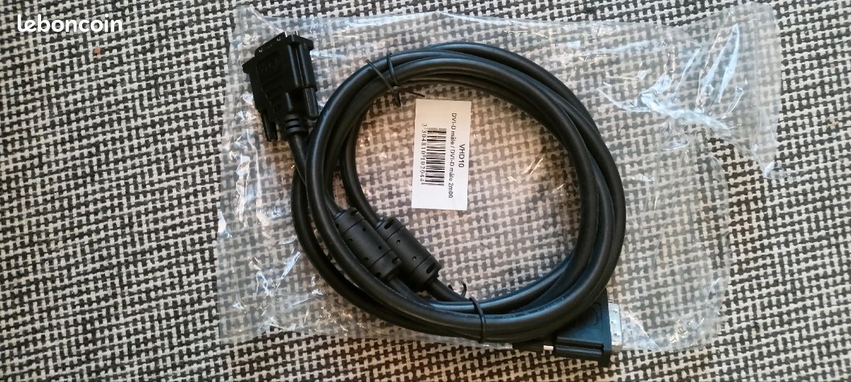 Câble DVI mâle - DVI mâle 2m (image 1)
