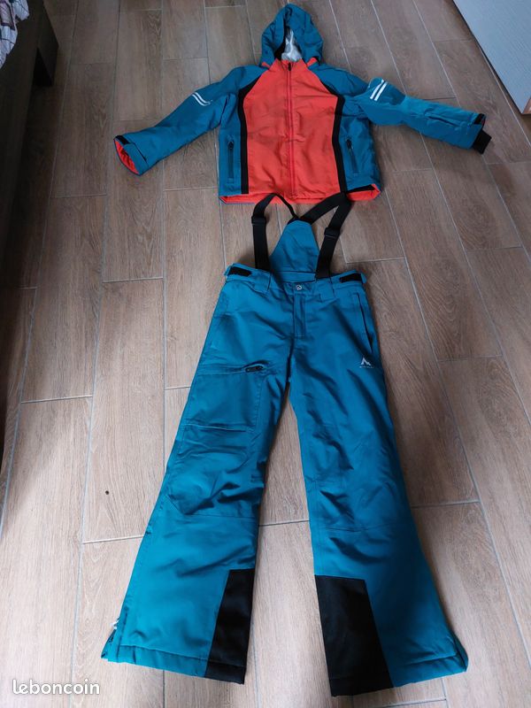 Ensemble de ski (image 1)