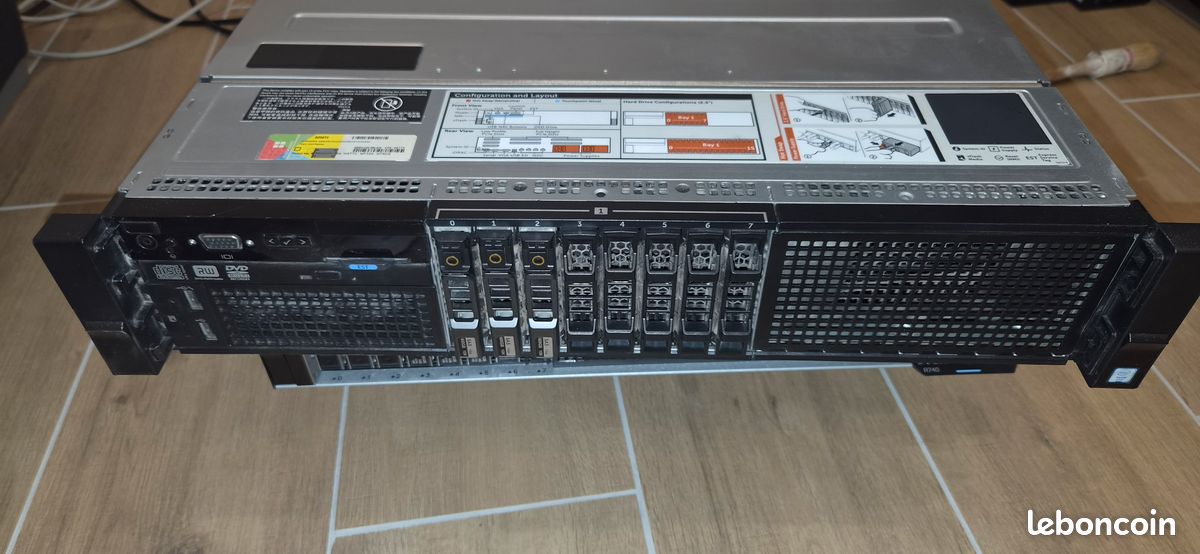 Serveur DELL R730 avec 2 cartes NVIDIA P100 (image 1)
