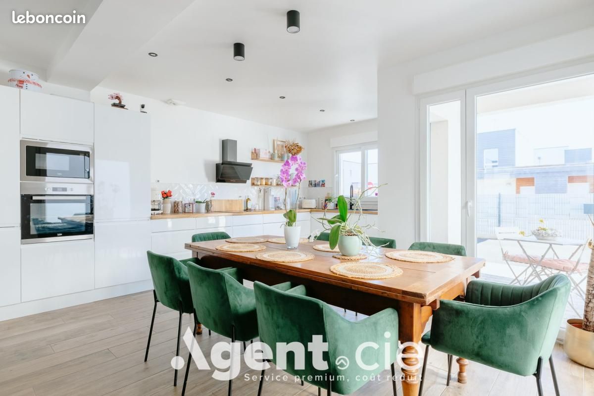 Maison 5 pièces 116 m² · à Bourguébus · 116 m² · 299 990 €
