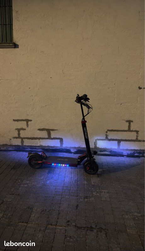 Trottinettes électriques Hitway (image 1)