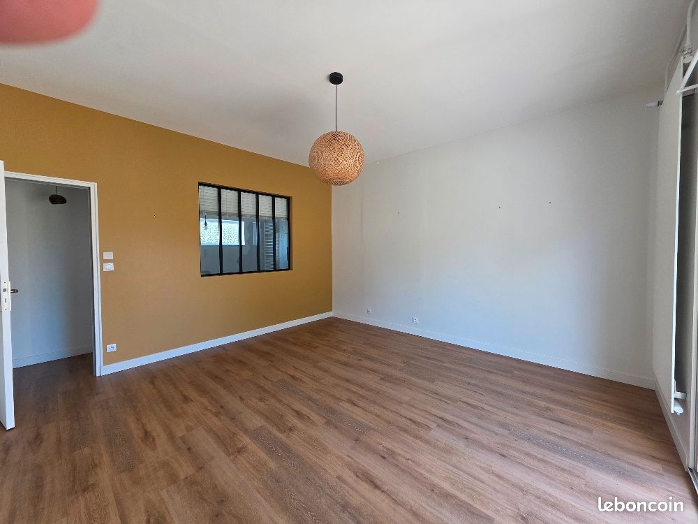 Propriété 9 pièces 204 m² (image 20)