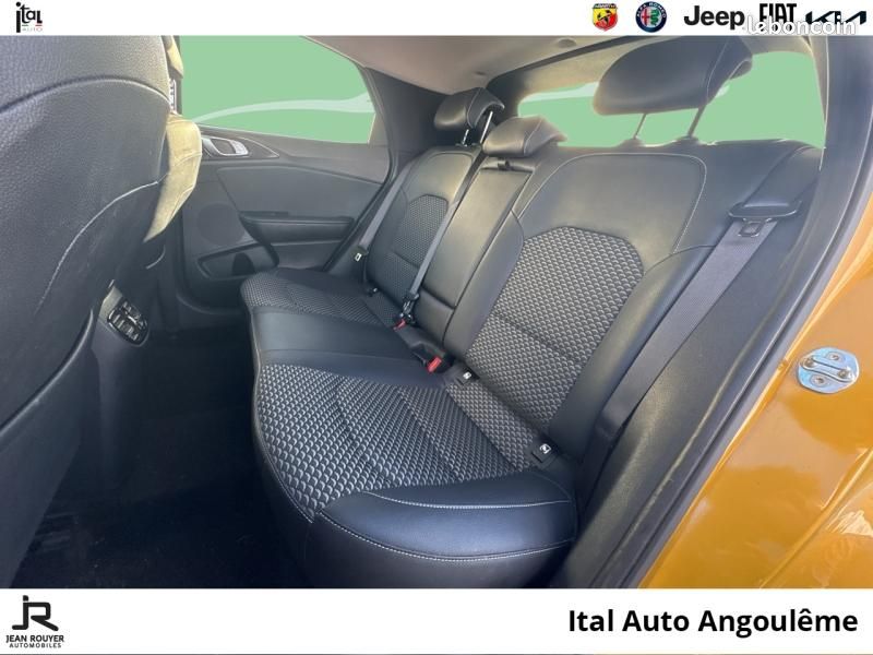 Kia XCeed 1.5 T-GDI 160ch Design DCT7 2021 (image 10)