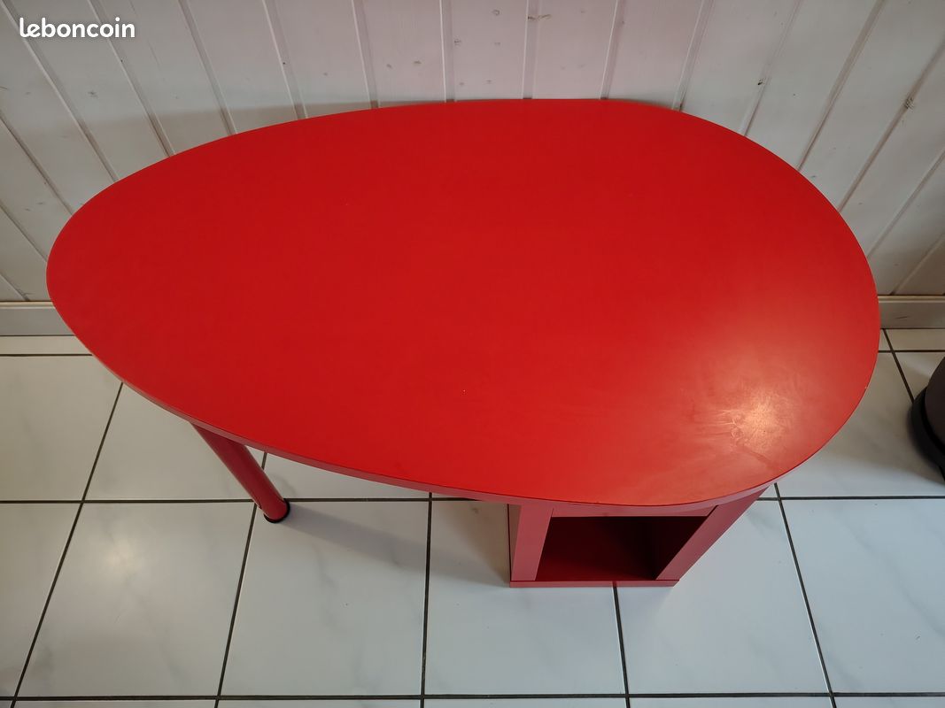 Bureau IKEA ovale rouge (image 2)