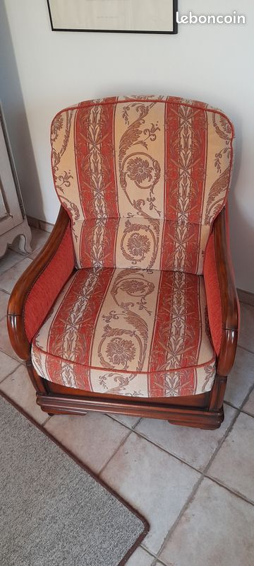 Canapé et ses deux fauteuils (image 1)