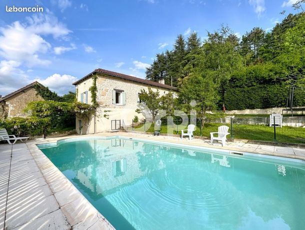 Maison 5 pièces 138 m²