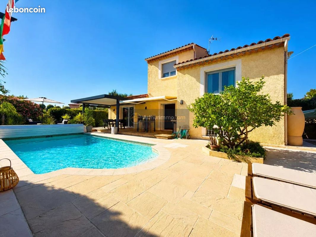 Maison 4 pièces 92 m² · à Saint-Raphaël · 92 m² · 690 000 €