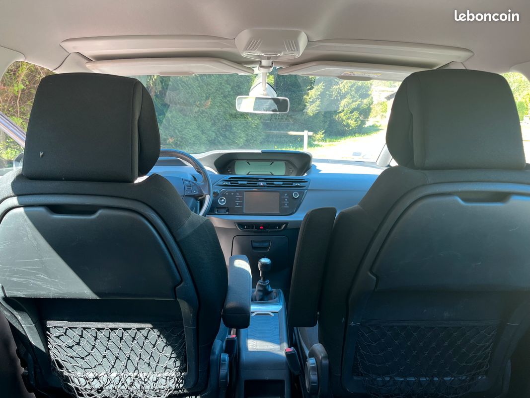Citroën c4 picasso 130 confort (image 3)