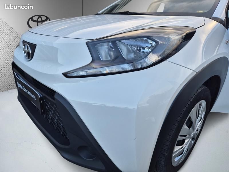 Toyota aygo x 1.0 VVT-i 72 Dynamic MY23 (image 12)