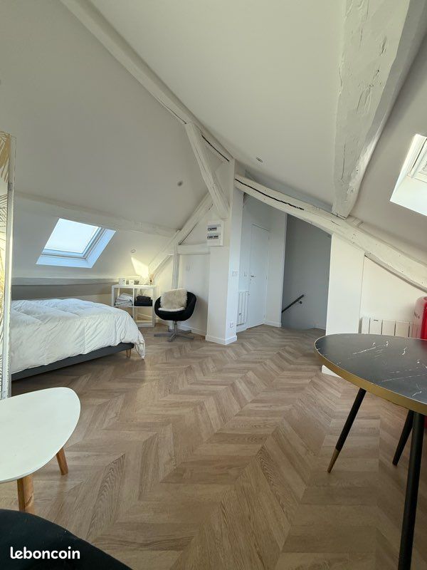Appartement 1 pièce 14 m² · à Rambouillet · 14 m² · 730 €