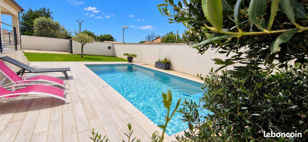 Maison 4 pièces 138 m² · à Lapalud · 138 m² · 368 000 €