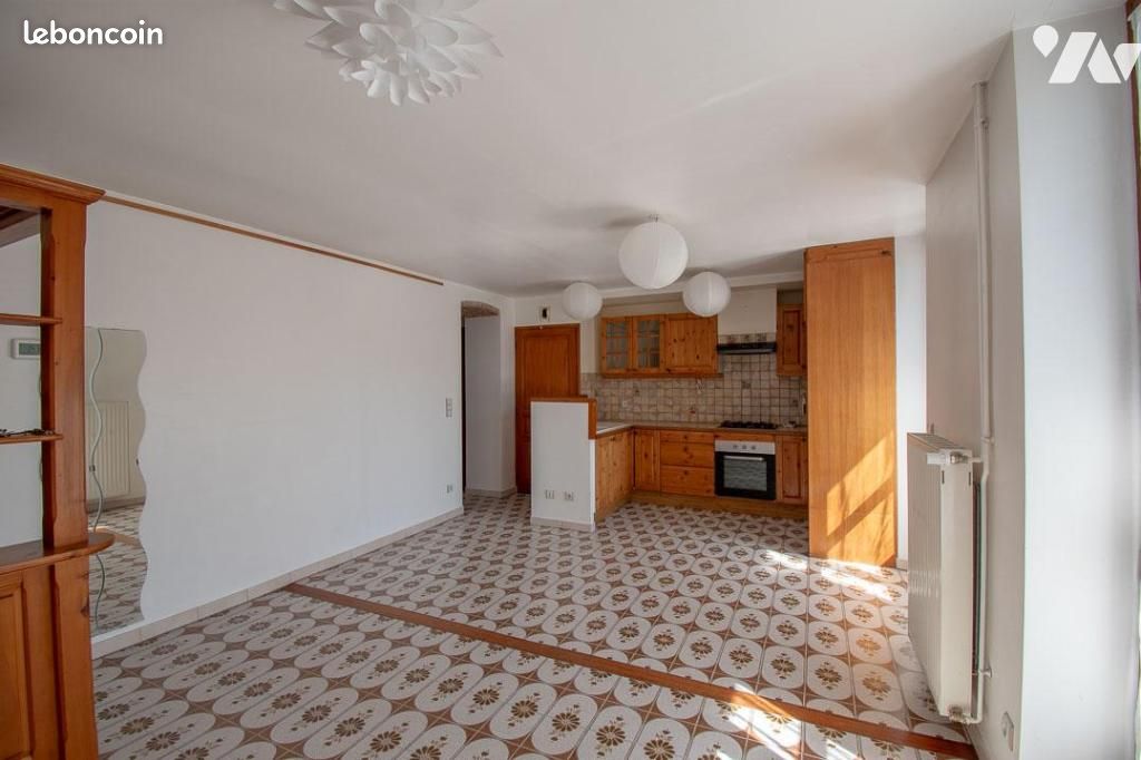 Appartement 3 pièces 56 m² · à Chambéry · 56 m² · 150 000 €