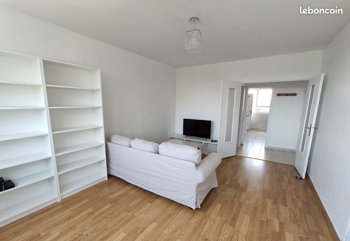 Une chambre libre dans une colocation - Bail individuel (image 1)