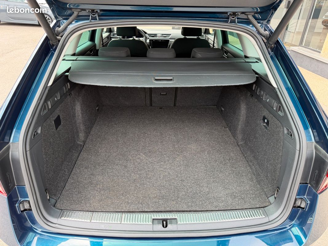 Skoda superb combi 1.4 tsi iv 218ch phev style dsg bva (image 12)