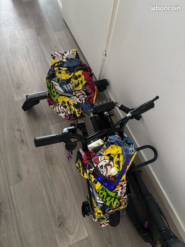 Moovway Tricycle électrique enfants Drifting Go Kart Vélos