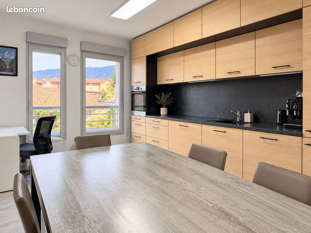 Appartement 4 pièces 92 m² · à Cessy · 92 m² · 490 000 €