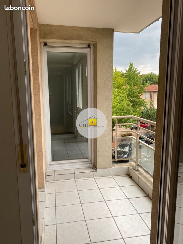 Appartement 2 pièces 52 m² · à Saint-Priest · 52 m² · 795 €/mois