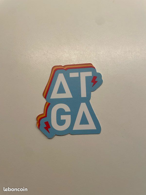 Autocollants stickers divers (image 4)
