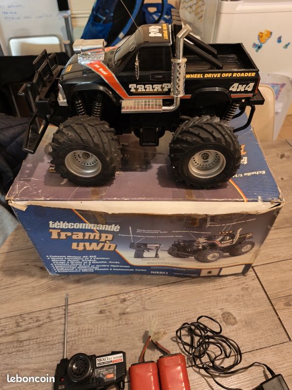Rare NIKKO SUPER 8 4x4 2 Moteur VINTAGE Années 90's Avec Boîte Lire L