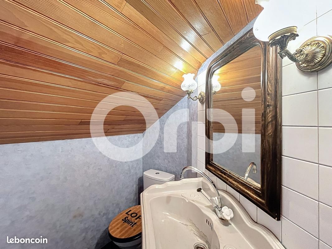 Maison a louer brive-la-gaillarde - 4 pièce(s) - 117 m2 - Surfyn