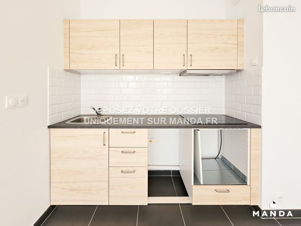 https://img.leboncoin.fr/api/v1/lbcpb1/images/52/06/9e/52069ec8c5e5f491df235b42700d13044f01cf48.jpg?rule=ad-image