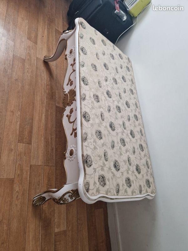 A vendre table basse (image 2)