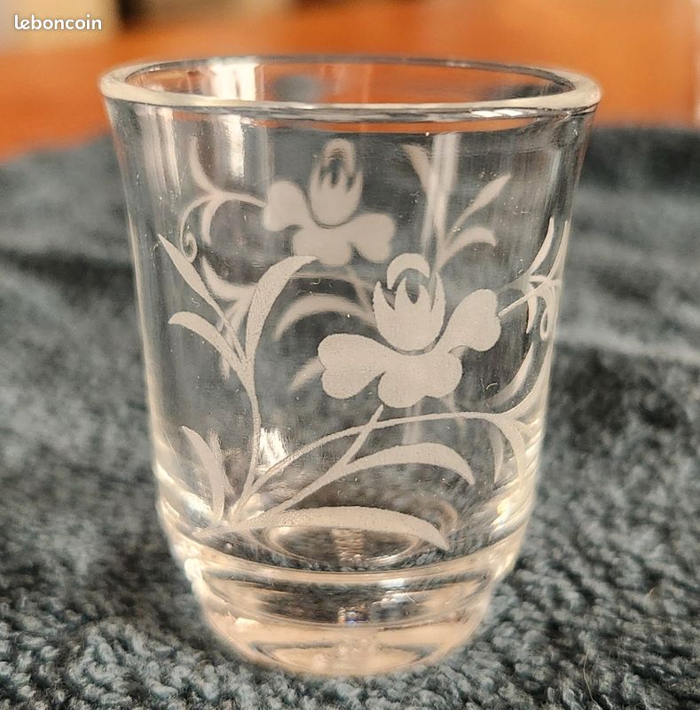 Rare lot de 30 verres à liqueur vintage (image 6)