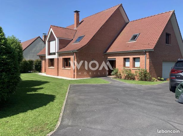 Maison 7 pièces 204 m²