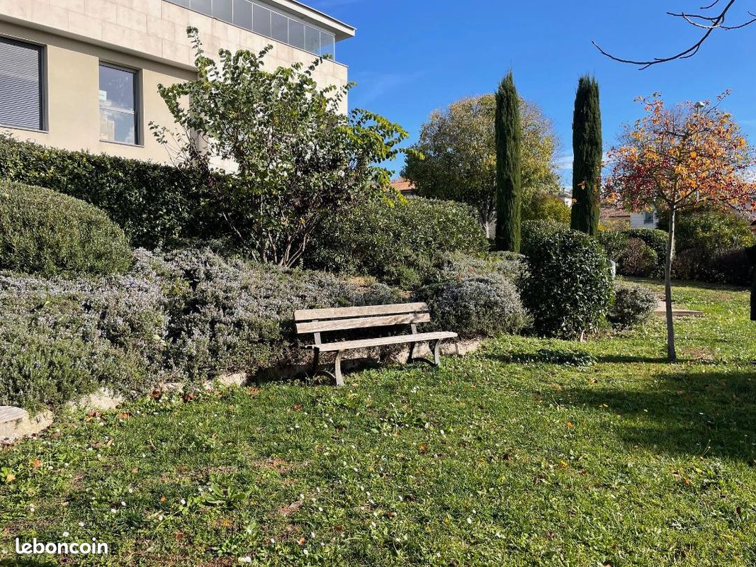 Appartement 1 pièce 32 m² · à Aix-en-Provence · 32 m² · 175 000 €