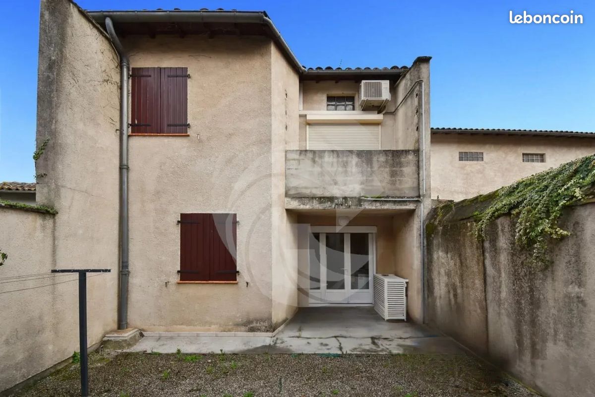 Immeuble 150 m² · à Nègrepelisse · 150 m² · 199 900 €
