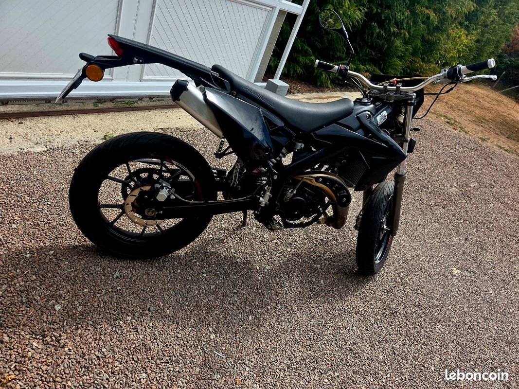 Rieju 50cc 2022 (image 2)