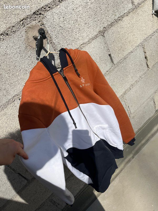 Pull Spacefox Sweat Space Fox Capuche Pull Space Fox Sweat Capuche - Main Image