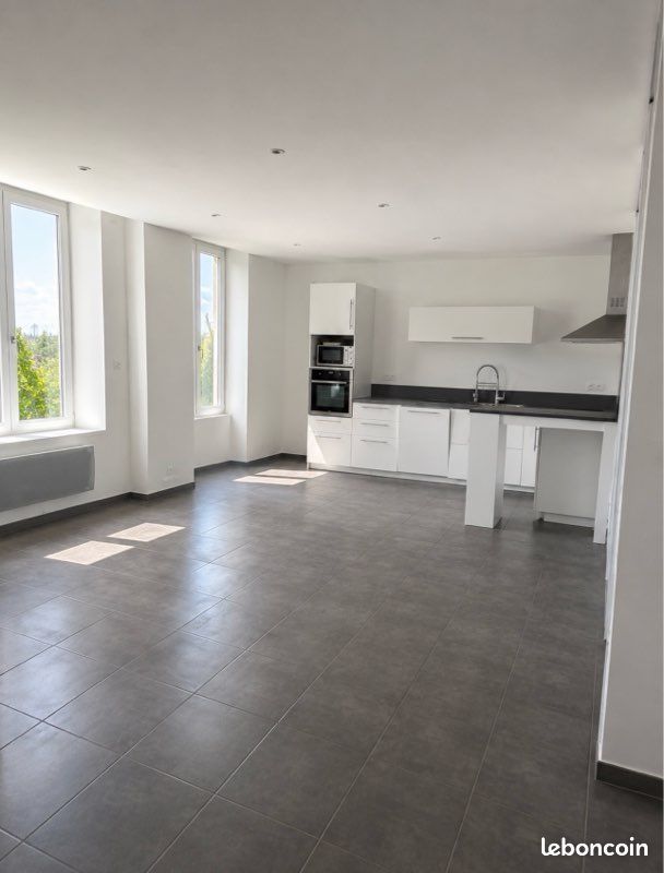 Appartement 3 pièces 69 m² · à Saint-Chamond · 69,3 m² · 139 000 €