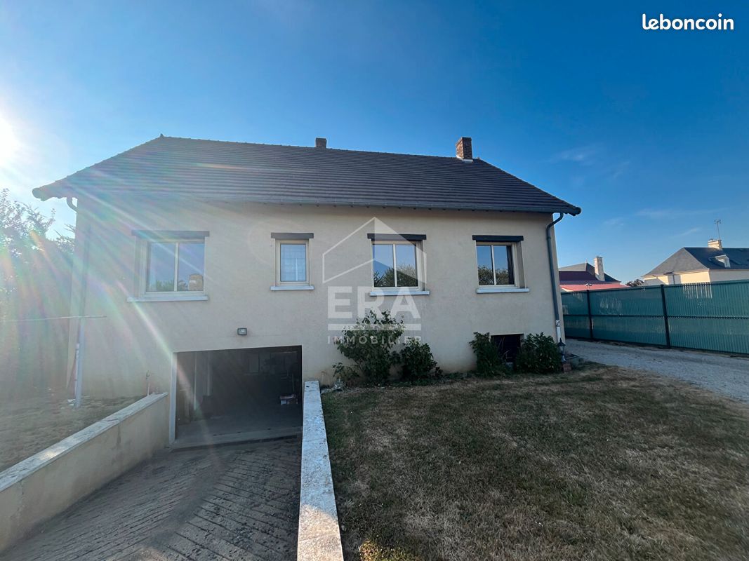 Maison 5 pièces 125 m² · à Dangeul · 125 m² · 212 000 €