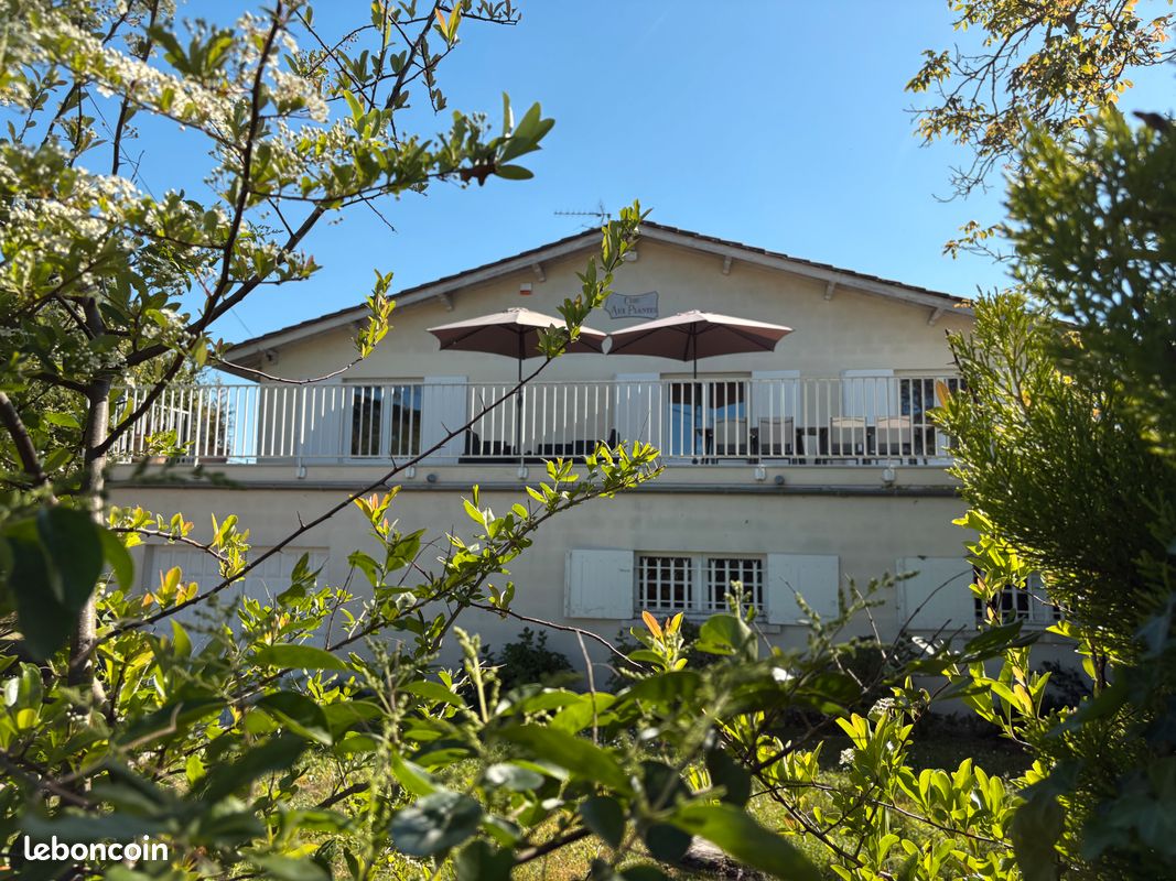 Maison 5 pièces 116 m² · à Saint-Émilion · 116 m² · 378 000 €