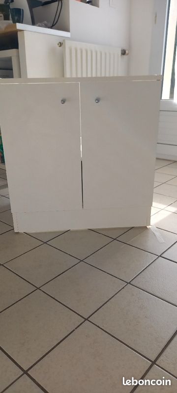 Meuble sous lavabo (image 1)